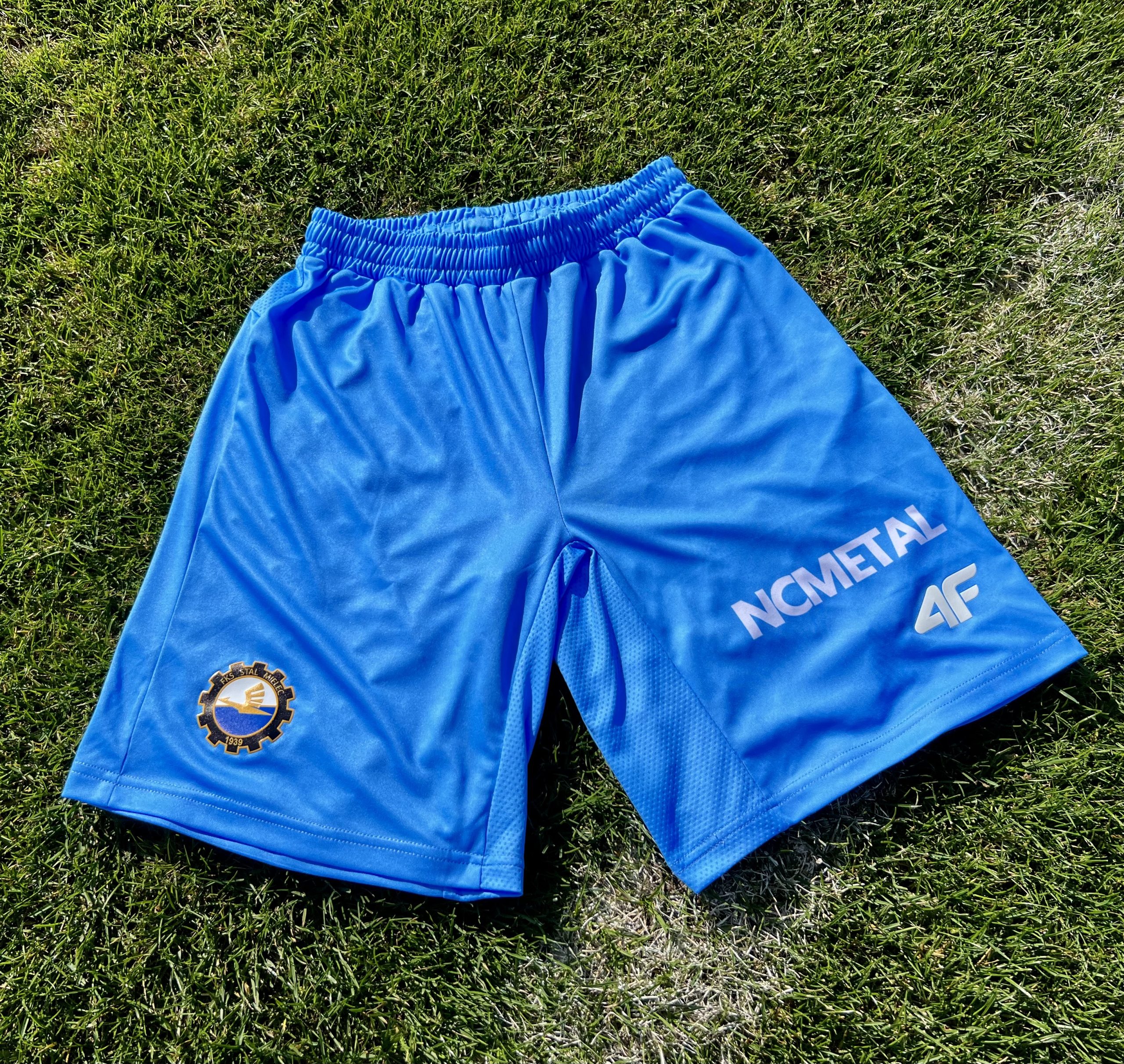 SPODENKI MECZOWE 4F BŁĘKITNE JUNIOR – 128